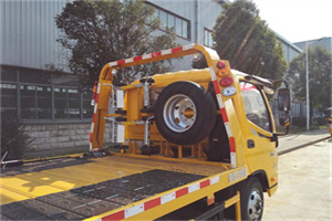 新密附近汽车搭电救援电话